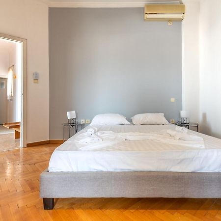 Penthouse Under Acropolis Hill Apartment Athens Luaran gambar