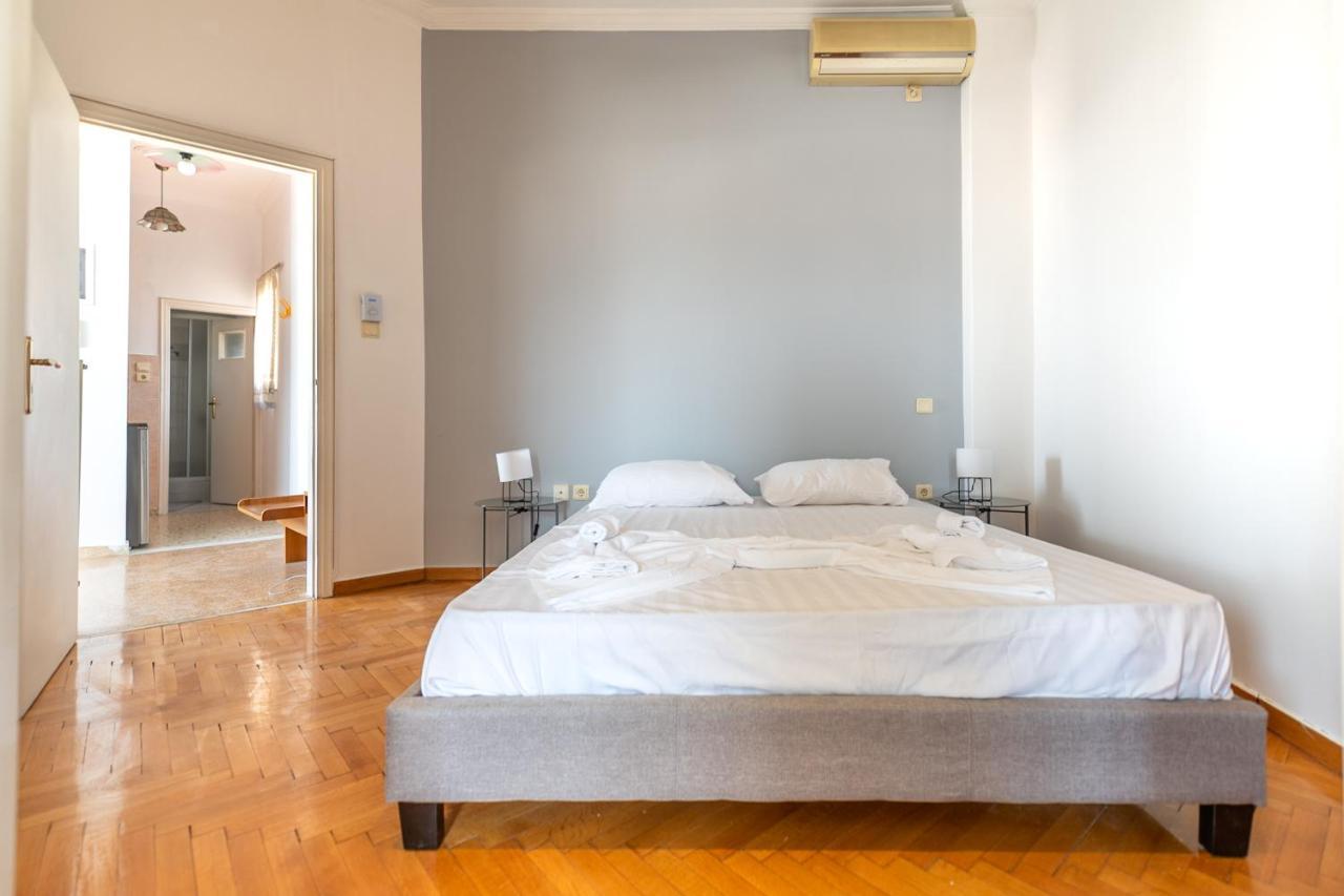 Penthouse Under Acropolis Hill Apartment Athens Luaran gambar